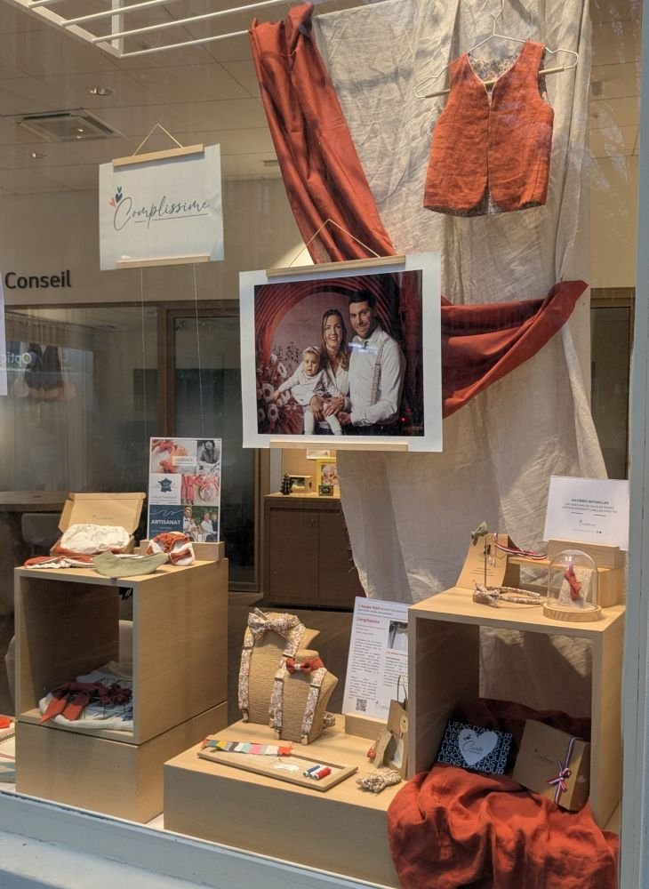 vitrine maif marque engagee reconnaissance metier couturiere complissime halluin lille